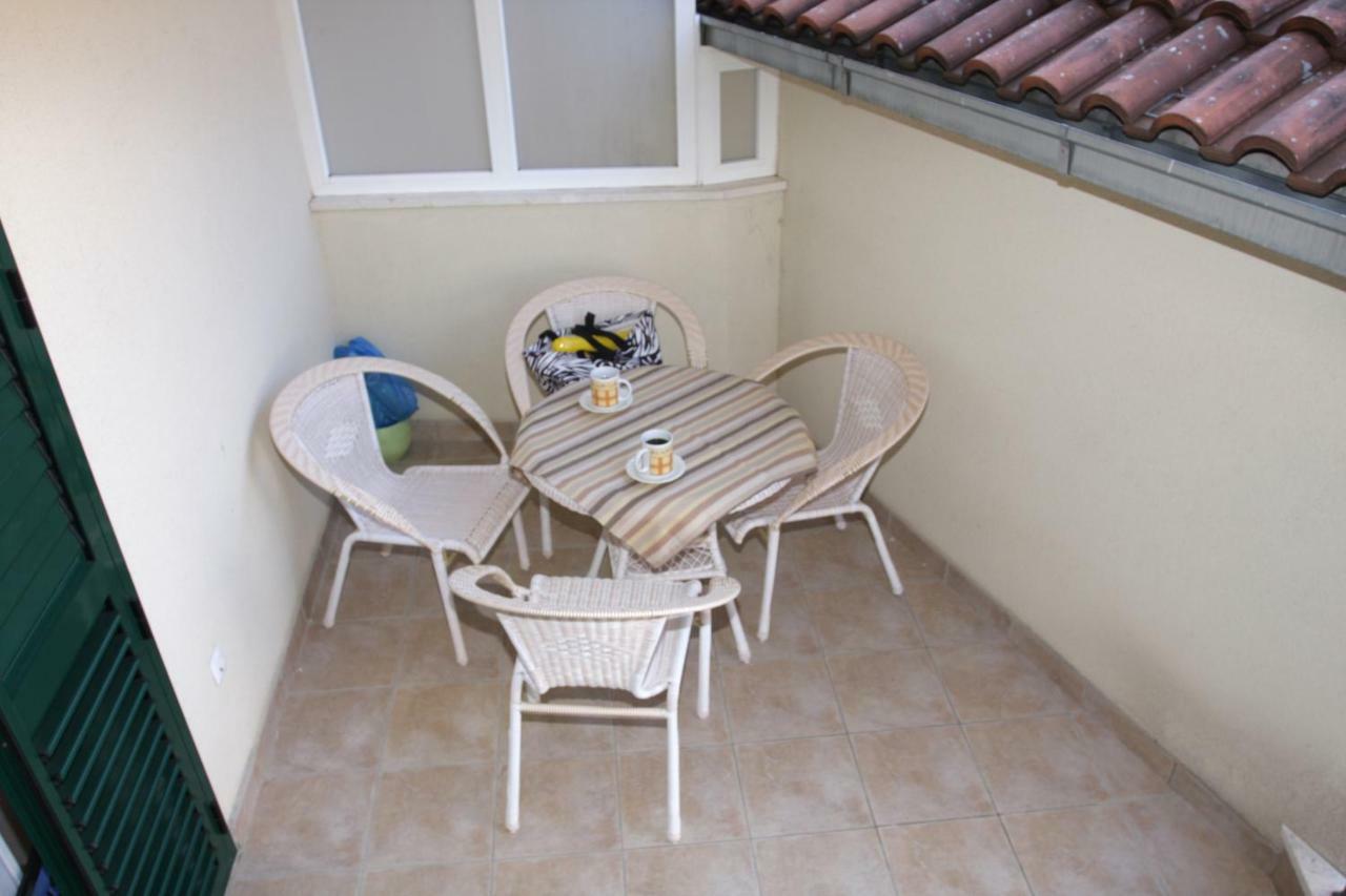 Apartmani Paula Makarska Exterior foto